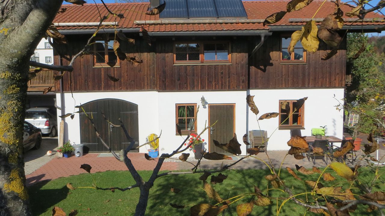 Hausansicht Herbst Hausansicht Herbst